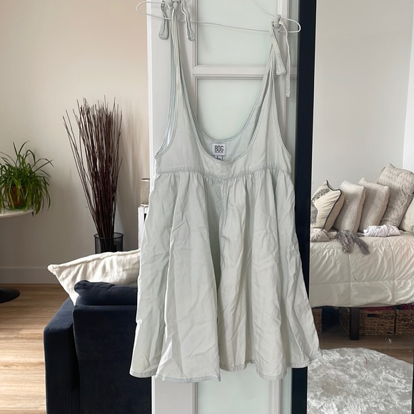 Urban Outfitters Dress - Picture 1 of 1